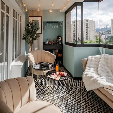Eric Apartment